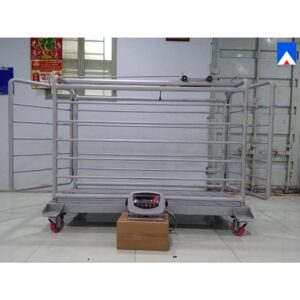 quoc-hung-corp-can-san-dong-vat-dien-tu-can-heo-2